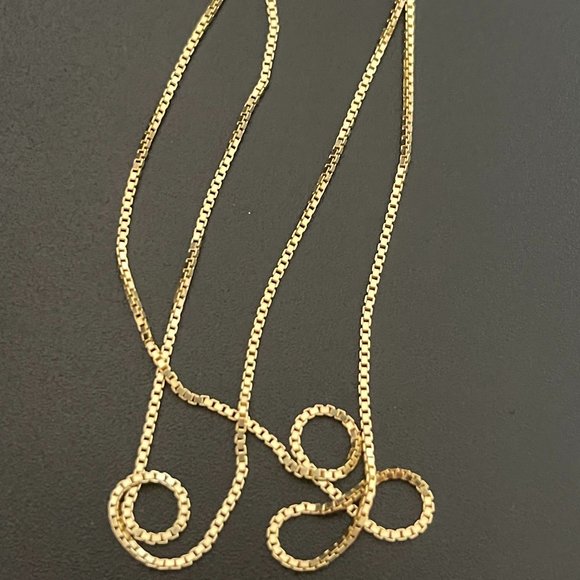 22 inch.,3.70 gr.,1mm.,Solid 14K Box Gold Chain Necklace, - Picture 1 of 17